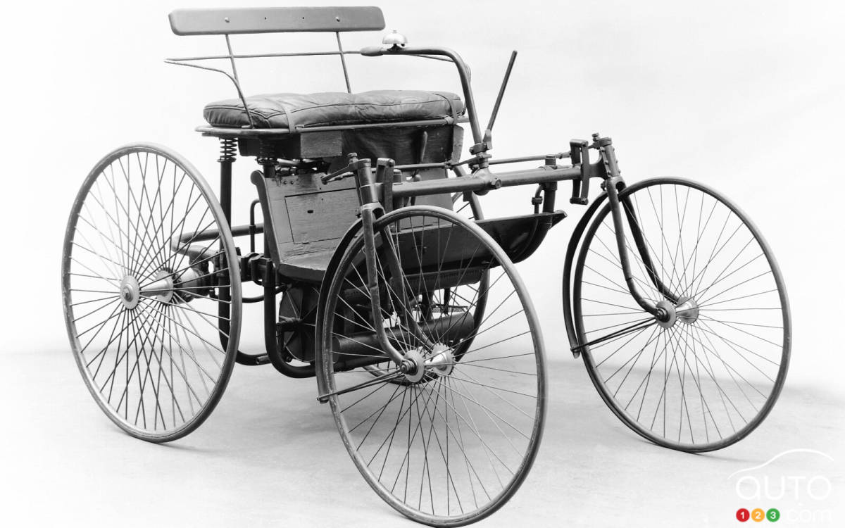 Le prototype Daimler Stahlradwagen, 1889